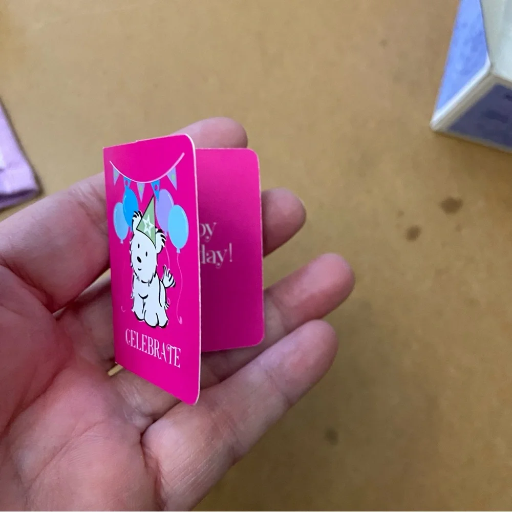 NIB American Girl Birthday Accessories Box 2014 - Picture 8 of 10